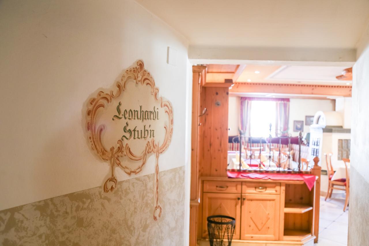Gasthof Simmerlwirt Санкт-Леонхард Экстерьер фото